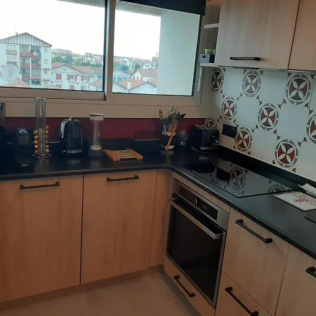 Апартаменты T3 Renove A 10 Min Du Centre-ville Avec Balcon, Garage Et Wifi A - Fr-1-239-584 *